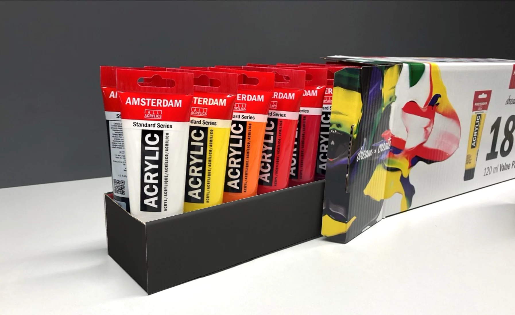 Tubes Amsterdam Acrylic en rangée sur présentoir noir, vue 2 — Royal Talens