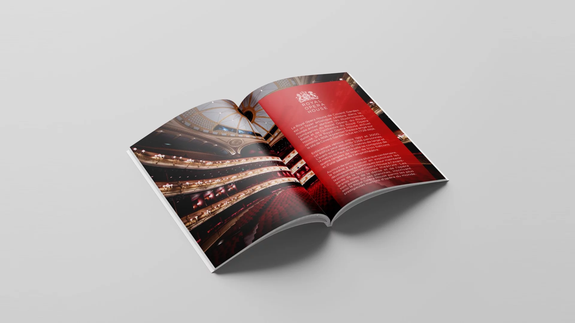 Double page d’introduction de la brochure, salle du Royal Opera House
